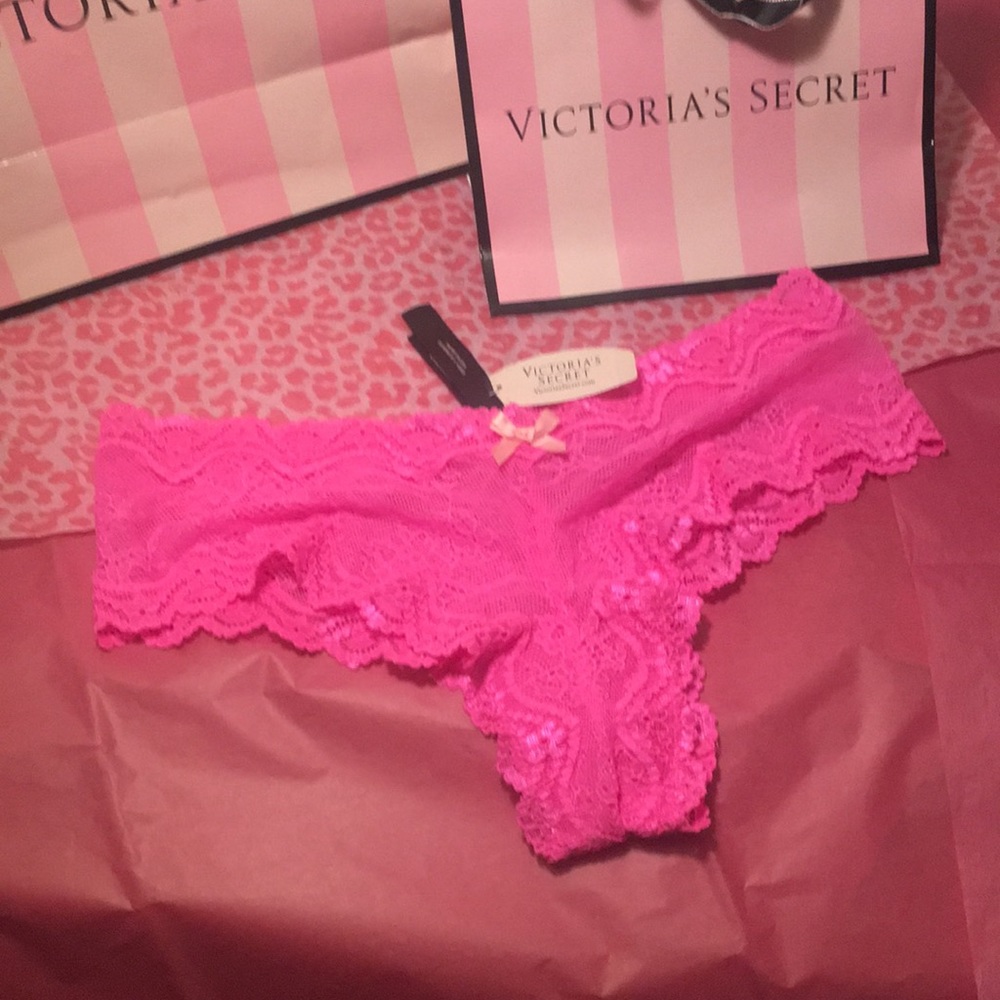 🍒Sexy Lace, Cheeky Panty by Victoria’s Secret!